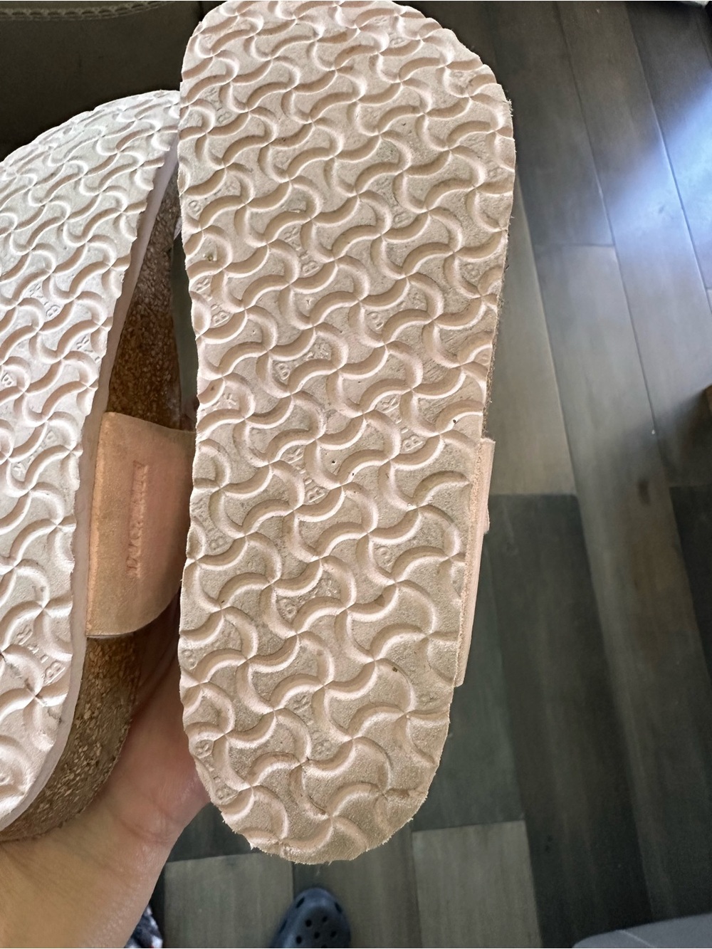 Birkenstock big kids pink suede leather sandals size 34 (2.5-3) - Picture 9 of 10